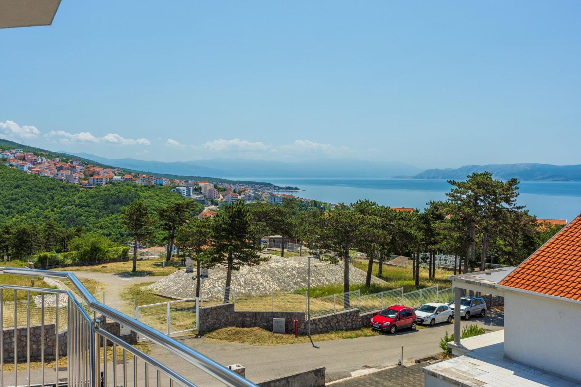 Apartments Sunshine E Crikvenica Exterior foto