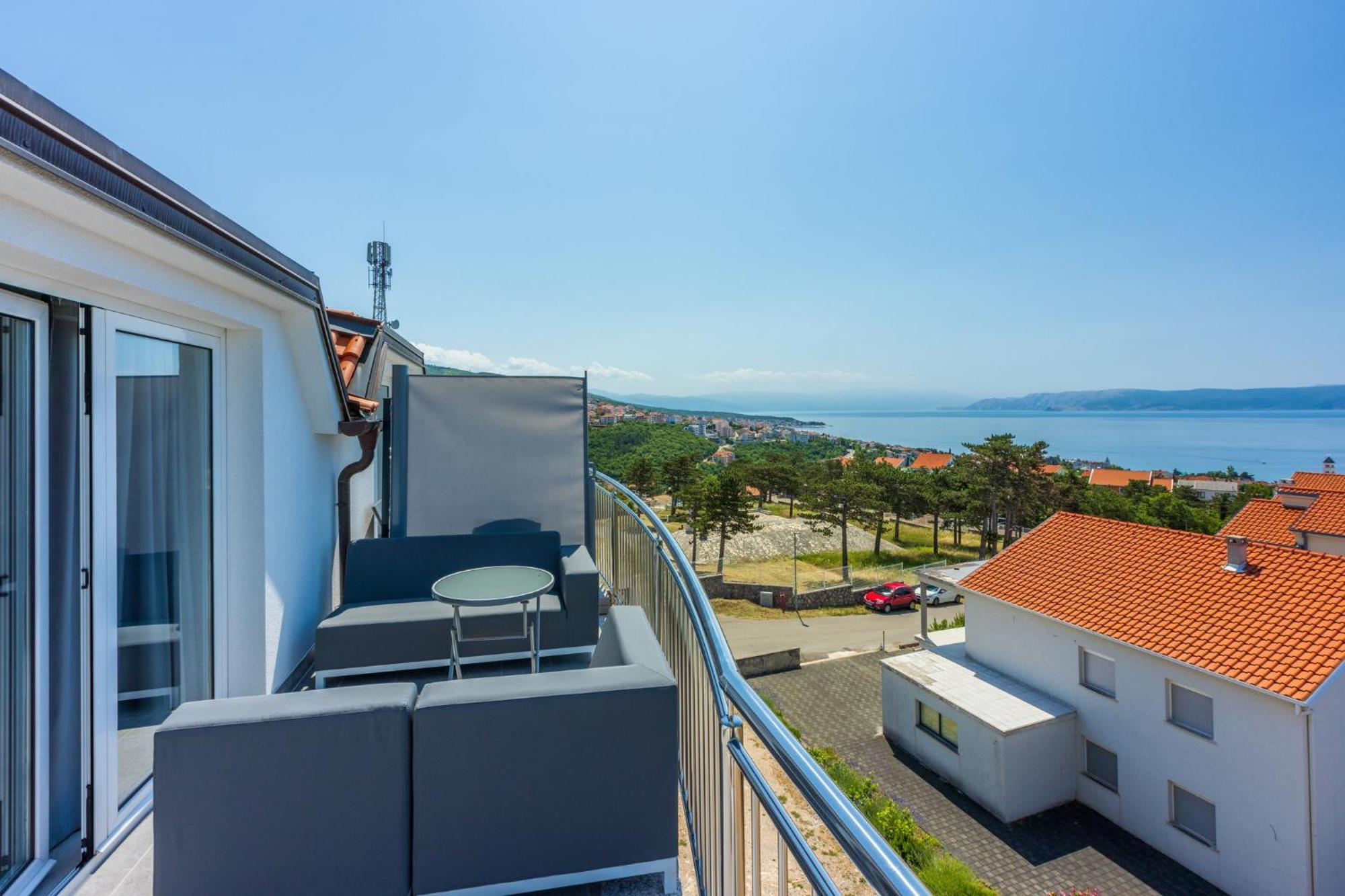 Apartments Sunshine E Crikvenica Exterior foto